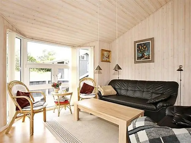 Three-Bedroom Holiday home in Hadsund 5