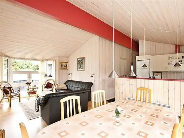 Three-Bedroom Holiday home in Hadsund 5 