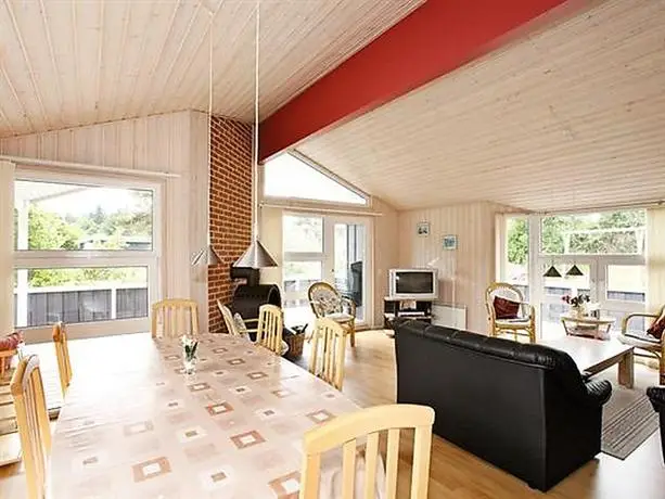 Three-Bedroom Holiday home in Hadsund 5 