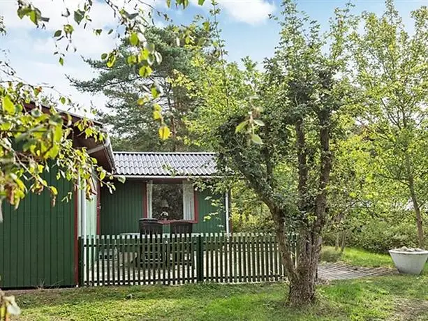 Two-Bedroom Holiday home in Hasle 4