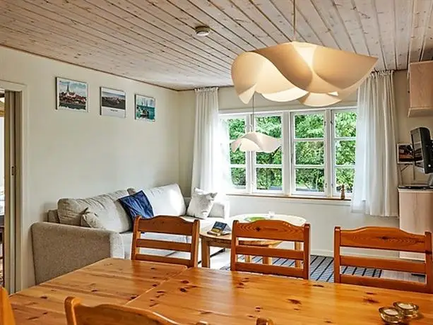 Two-Bedroom Holiday home in Hasle 5 