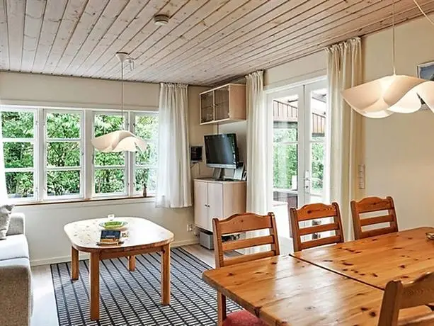 Two-Bedroom Holiday home in Hasle 5 