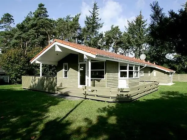 Four-Bedroom Holiday home in Hadsund 19