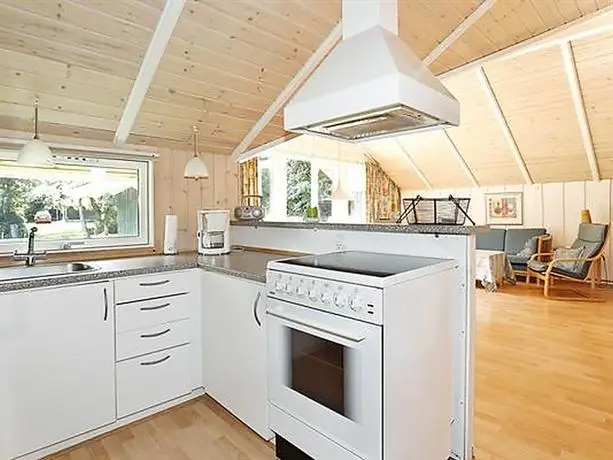 Three-Bedroom Holiday home in Gilleleje 2 