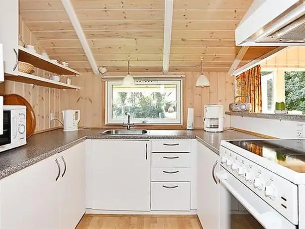 Three-Bedroom Holiday home in Gilleleje 2 