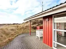 Three-Bedroom Holiday home in Henne 2 