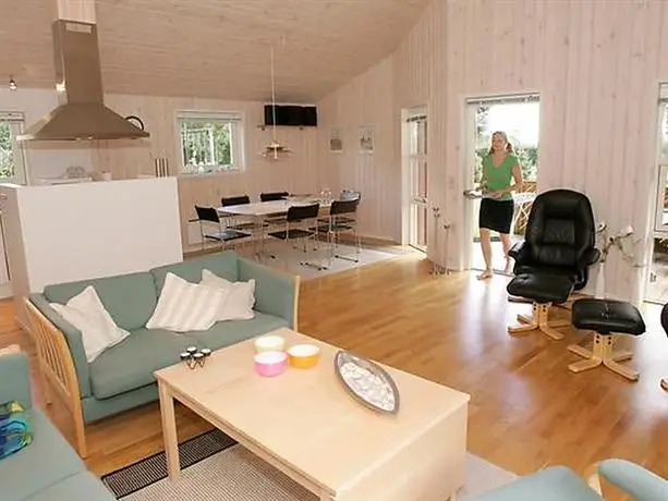 Three-Bedroom Holiday home in Hadsund 8 