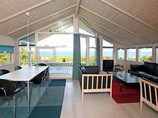 Two-Bedroom Holiday home in Gilleleje 1 