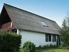 Four-Bedroom Holiday home in Allinge 2 