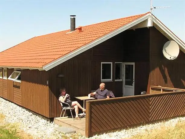 Four-Bedroom Holiday home in Ringkobing 7