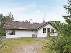 Four-Bedroom Holiday home in Henne 9 