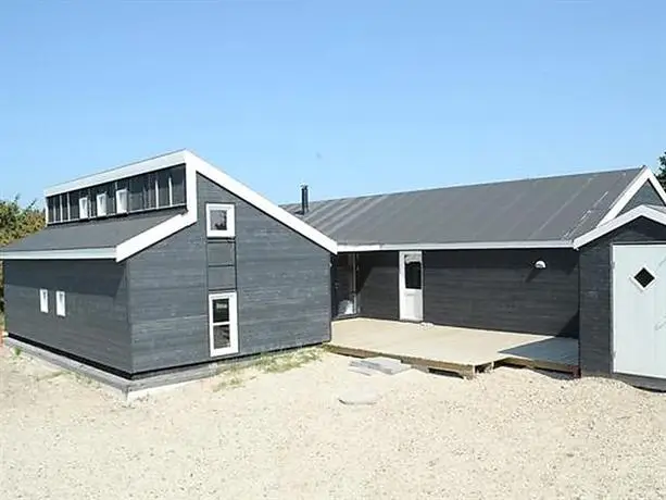 Five-Bedroom Holiday home in Harboore 1 