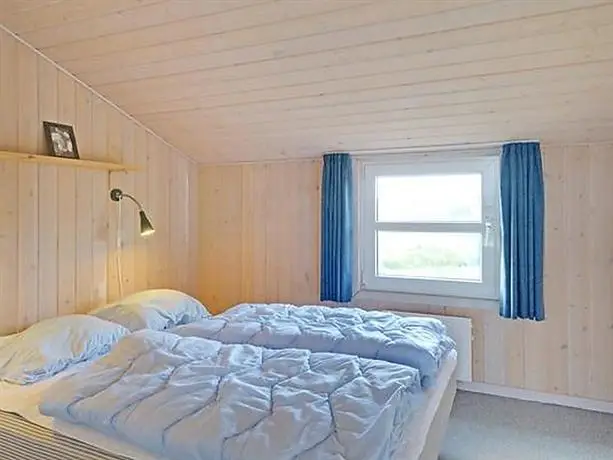 Five-Bedroom Holiday home in Vejers Strand 1 