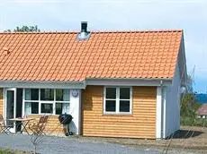 Three-Bedroom Holiday home in Allinge 11 