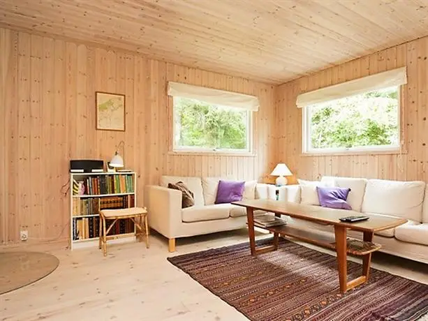 Two-Bedroom Holiday home in Rorvig