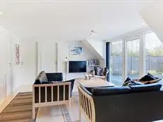 Four-Bedroom Holiday home in Blavand 49 