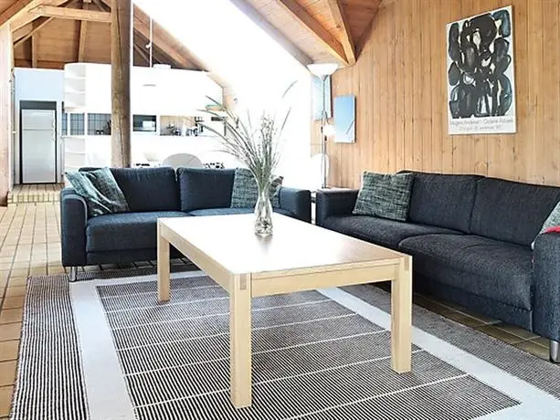 Four-Bedroom Holiday home in Hvide Sande 1 