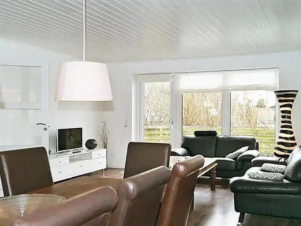 Three-Bedroom Holiday home in Ebeltoft 10 