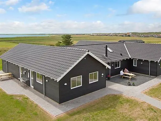 Nine-Bedroom Holiday home in Harboore 3 