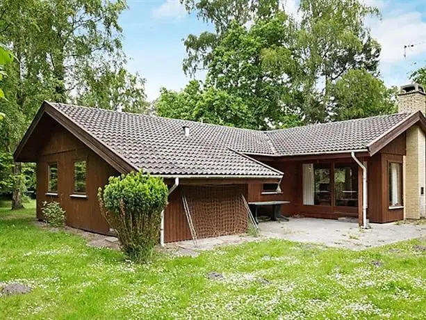 Four-Bedroom Holiday home in Rorvig 2