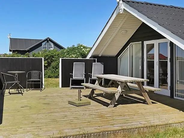 Two-Bedroom Holiday home in Harboore 8 