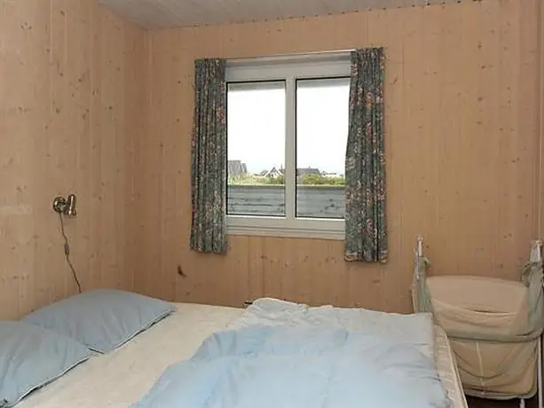 Four-Bedroom Holiday home in Harboore 11 