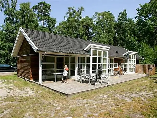 Four-Bedroom Holiday home in Hasle 4