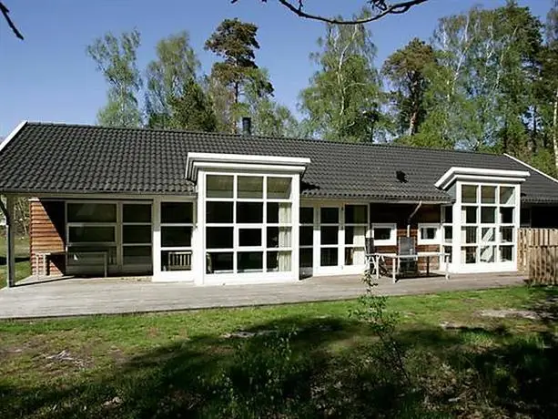 Four-Bedroom Holiday home in Hasle 4