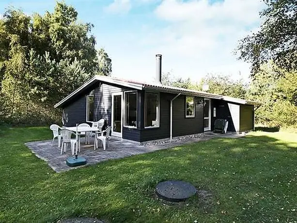 Three-Bedroom Holiday home in Nykobing Sj 1 