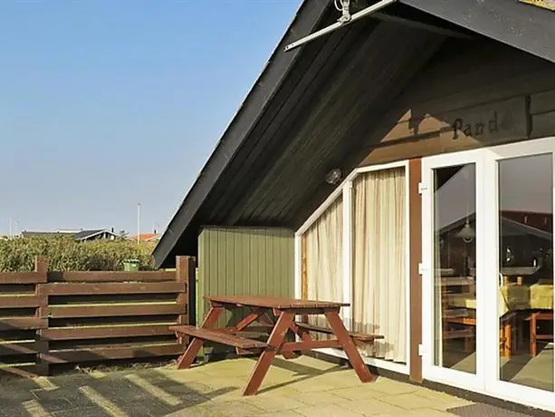 Two-Bedroom Holiday home in Harboore 9 