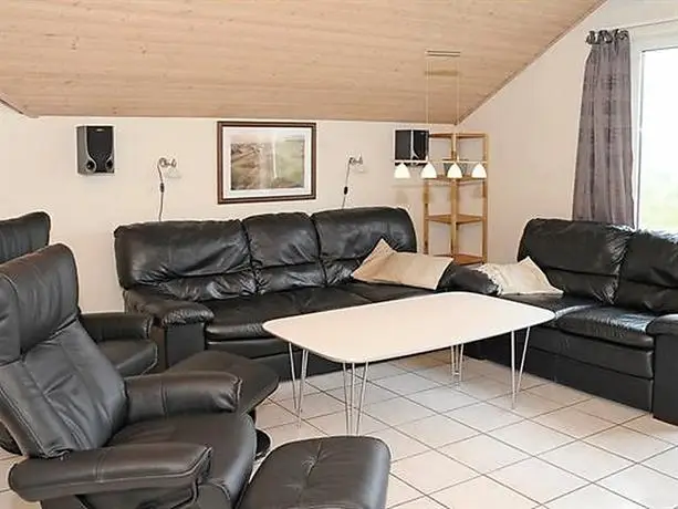 Four-Bedroom Holiday home in Harboore 7 