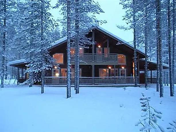 LeviKaira Chalet 22