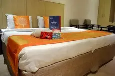 OYO 694 Hotel Malik Residency 