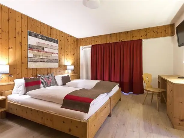 Hotel Crusch Alba Swiss Lodge Zernez 