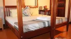 African Roots Guesthouse Entebbe 