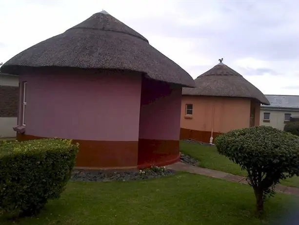 Molengoane Lodge