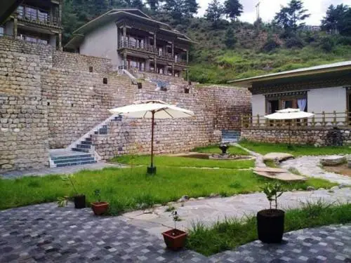 Khangkhu Resort