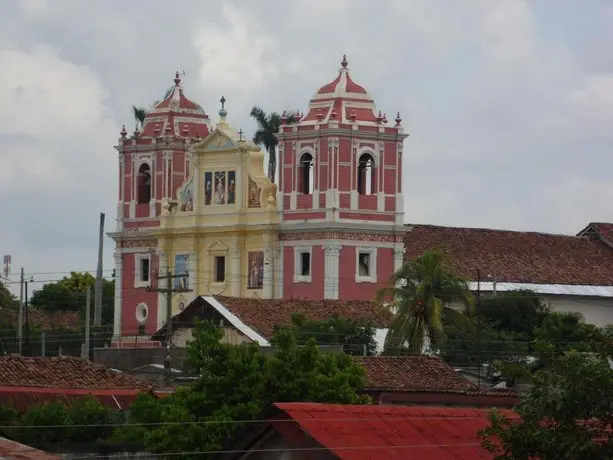 Hotel Leo y Pinita