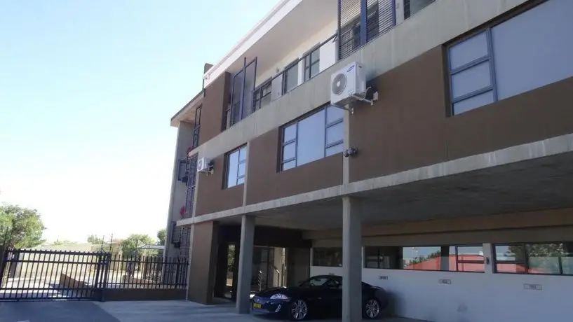 Rieks van der Walt Self-Catering Apartment