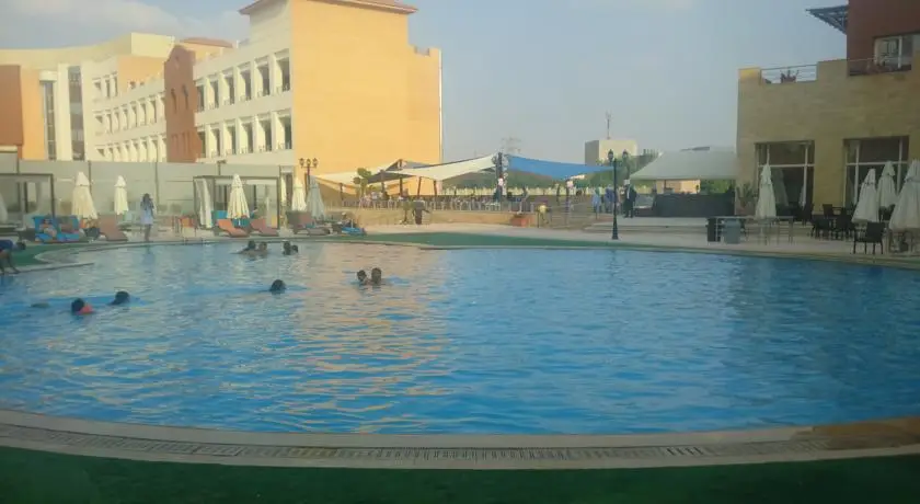 Tolip Family Park Hotel 