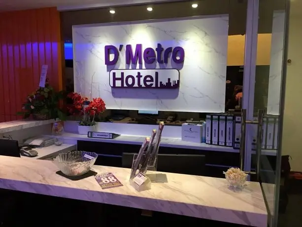 D'Metro Hotel 