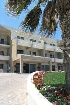 Sea Melody Beach Hotel Apartments 