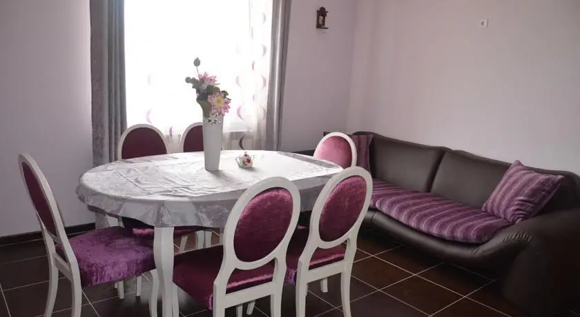 Semeyny Guest House Uzhgorod 