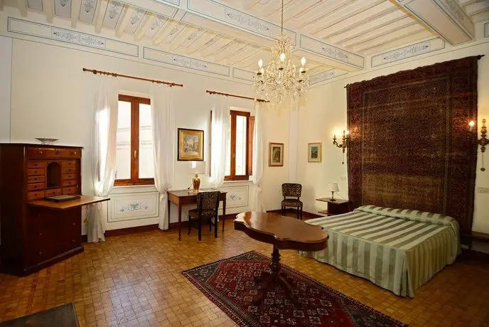 Residenza Savonarola Luxury Apartment 