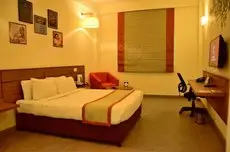 Hotel Polo Max Allahabad 