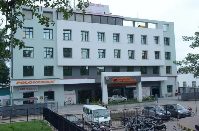 Hotel Polo Max Allahabad 