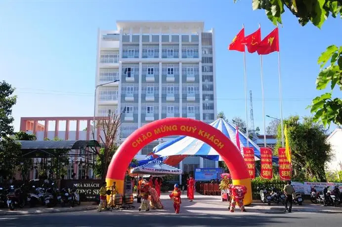 Huong Sen Hotel Cao Lanh