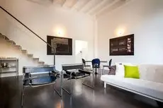 Porta Torre Loft - byMyHomeinComo 