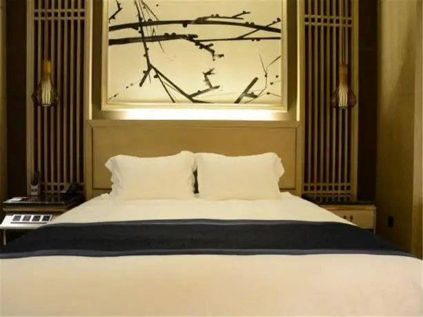 Enjoy Hotel Jinan