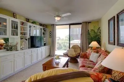 A Slice of Paradise Compass Point 310 Condo at Gulf Shores